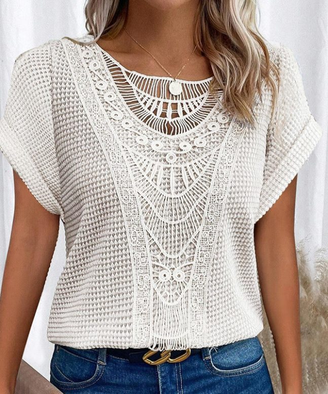 Women's Lace Splicing Crew Neck Casual Short Sleeve Top